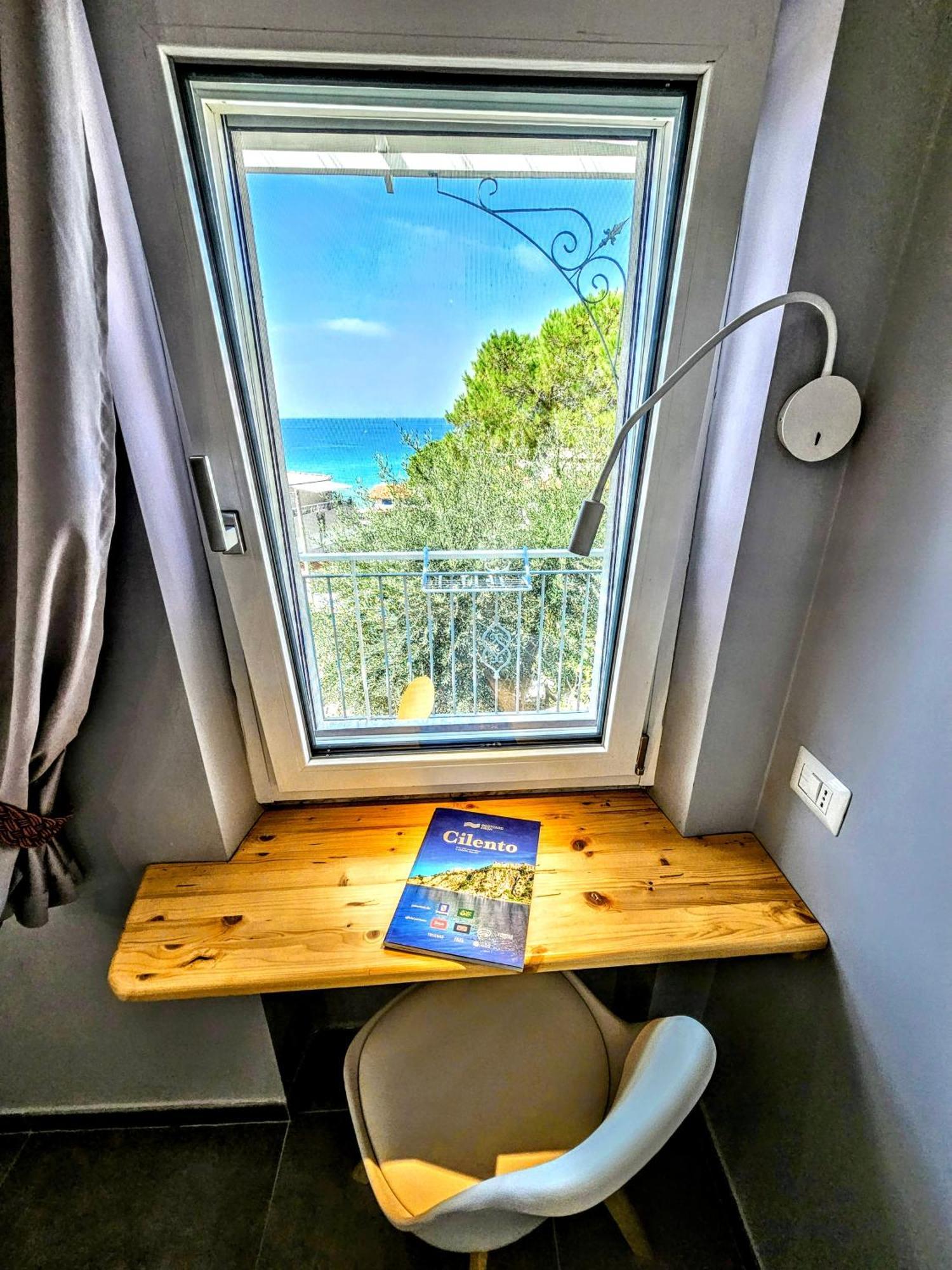 A Casa Di Alessandra - Rooms Castellabate Eksteriør billede
