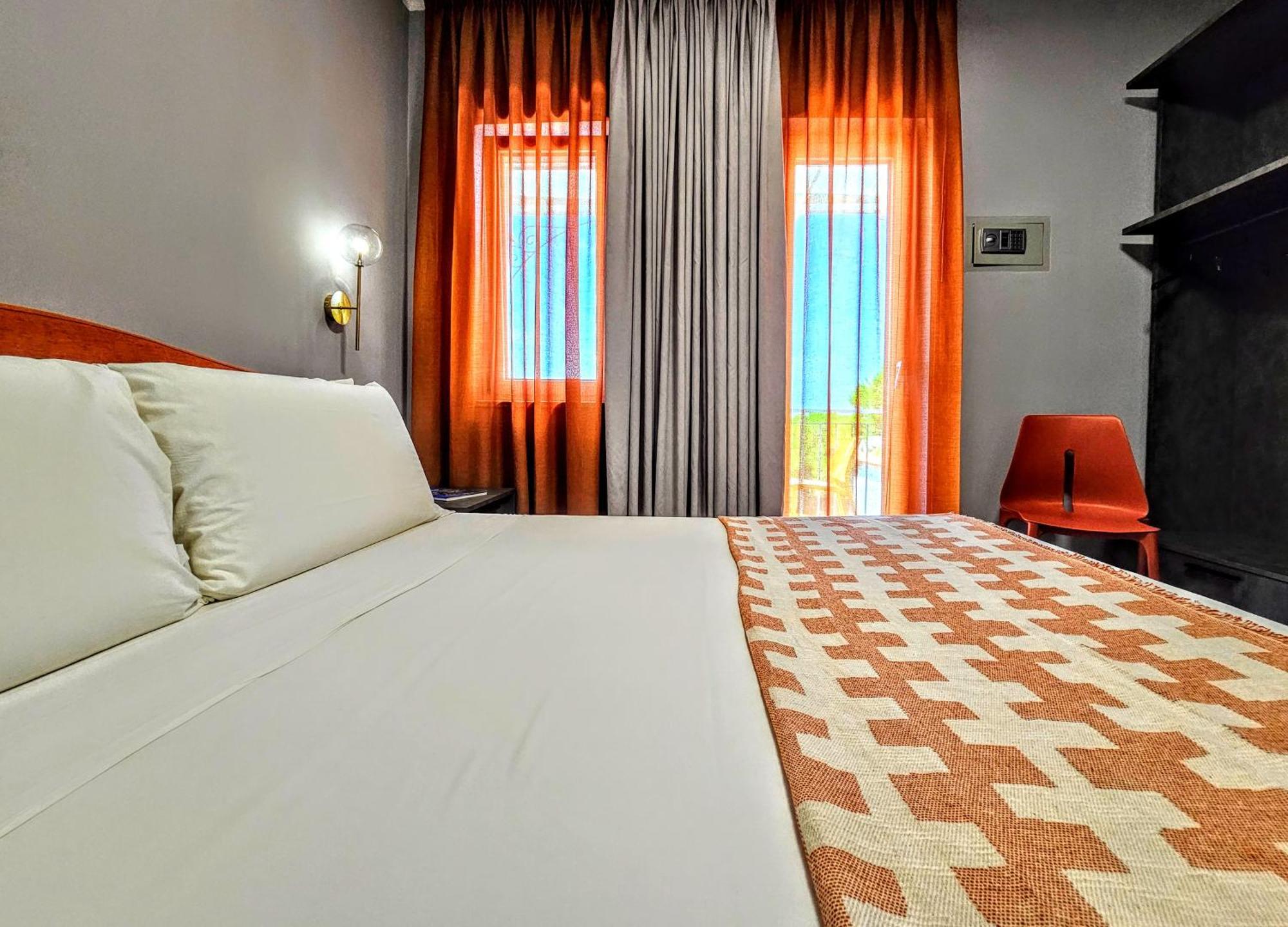 A Casa Di Alessandra - Rooms Castellabate Eksteriør billede